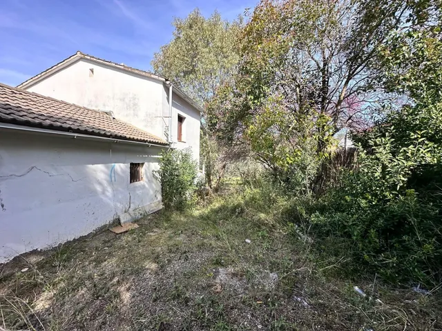 SE VENDE CASA EN VACARISSES, URBANIZACIÓN LA FARINERA - foto 2