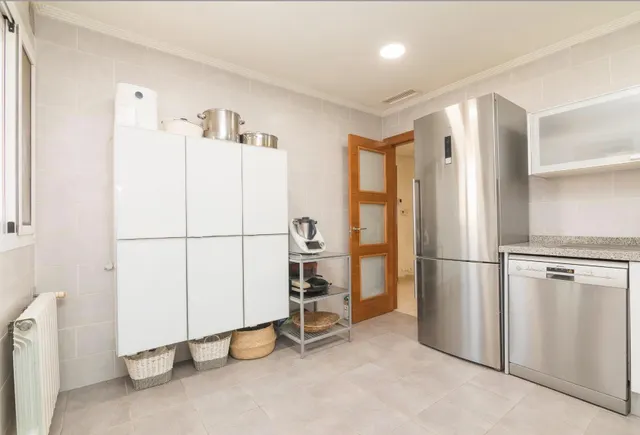 AMPLIO DUPLEX EN CAMPO DE GOLF — 18
