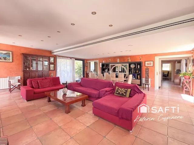 Elegante casa con Piscina en Calafell – Costa Dorada — 6