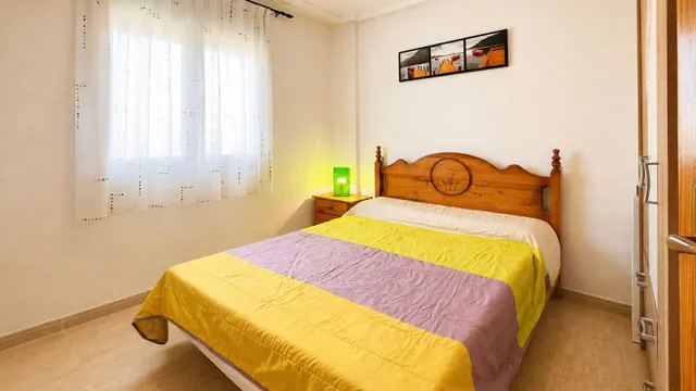 Casa con jardín privado, solárium y gran potencial en Ciudad Quesada — 31