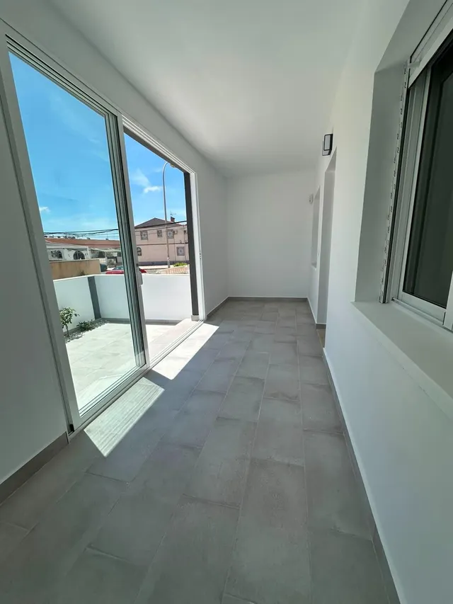 BUNGALOW ADOSADO DE 2 DORMITORIOS EN LA SIESTA (TORREVIEJA) — 9