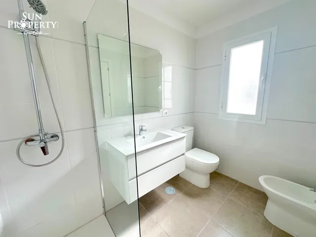 APARTAMENTO NUEVO DE 2 DORMITORIOS CON PLAZA DE GARAJE EN SAN ISIDRO — 8