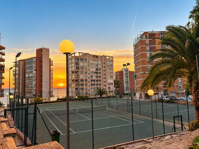 Piso en venta en planta 13 con vistas frontales panorámicas al mar en Residencial Cisne Blanco, Albufereta — 20