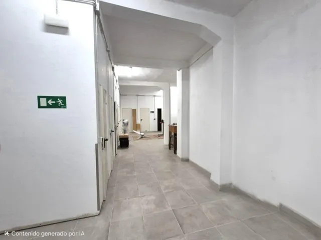 AMPLIO LOCAL COMERCIAL EN  ZONA BENICALAP DE UNOS 200 METROS — 11