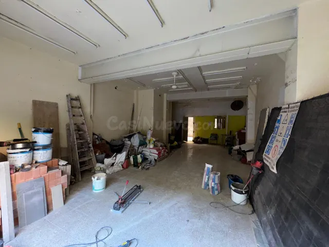 LOCAL COMERCIAL EN VENTA AL INICIO DE CALLE JOVARA CALELLA, 