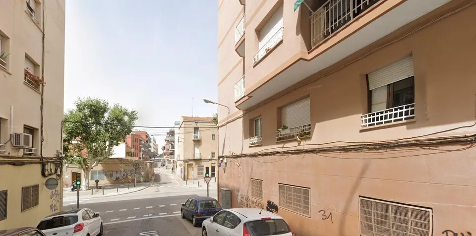 PISO EN BADALONA