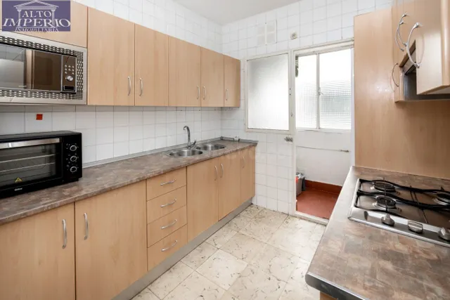 Piso luminoso para estudiantes en zona céntrica — 3