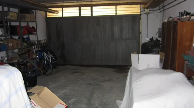 URBANIZACION LA MINA, SE VENDE CHALET — 32