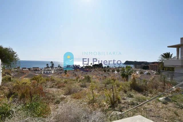 SOLAR A LA VENTA CON UN PROYECTO DE OBRA !! VISTAS AL MAR!!  - foto 4