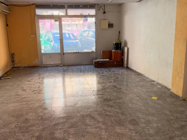 LOCAL COMERCIAL DIÁFANO DE 42 M2 EN SANTIAGO EL MAYOR – ¡MÚL - foto 3