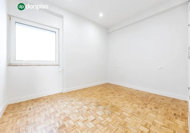 PISO DE 5 DORMITORIOS EN CALLE RECOGIDAS — 18
