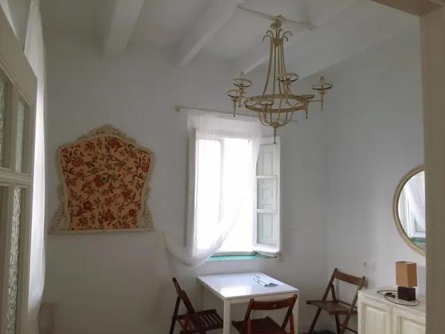 Se vende edificio en pleno casco histórico — 40