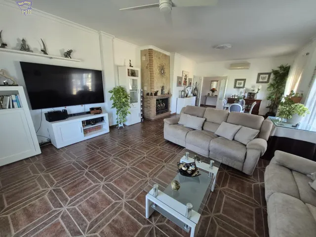 SE VENDE ESTUPENDO CHALET EN ARCOS DE LA FRONTERA (CARRETERA ARCOS - EL BOSQUE) — 7