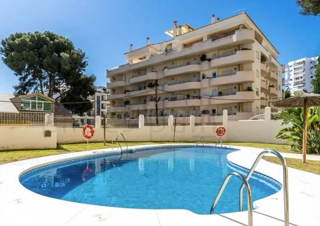 Ático dúplex en Puerto Marina - Benalmádena - foto 4