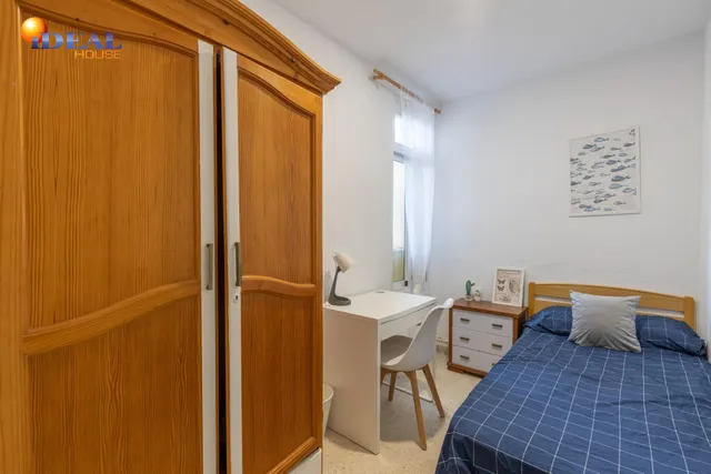 Piso ideal para inversión con alta rentabilidad junto a facultades de  Cartuja en Granada — 16