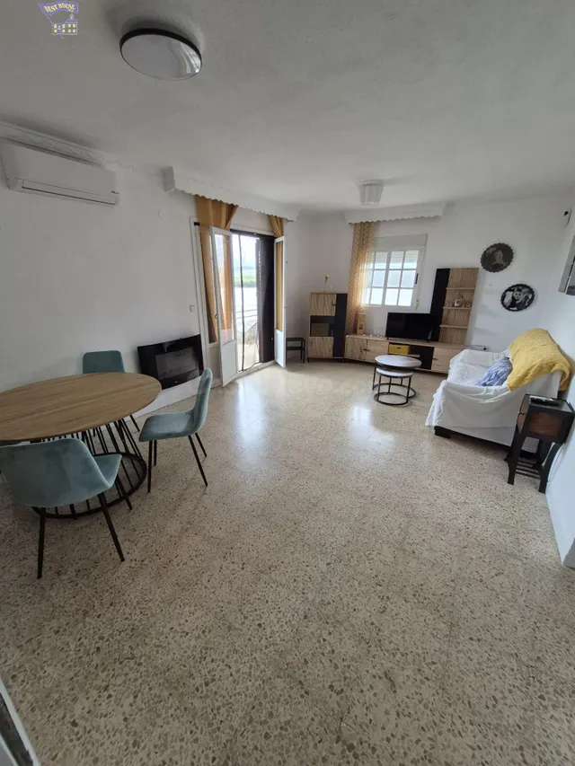 SE VENDE PISO EN ZONA DEL SANTISCAL - foto 4