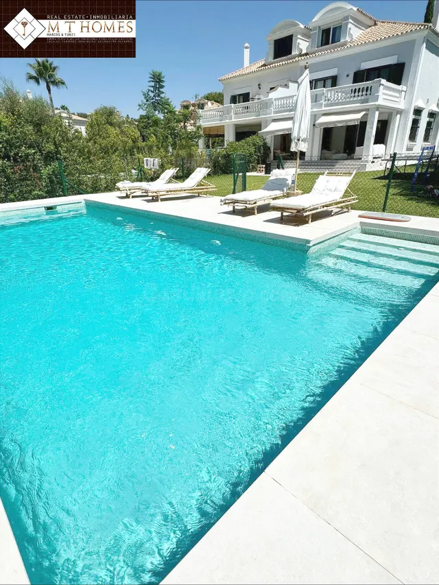 EXCLUSIVA VILLA EN SOTOGOLF - SOTOGRANDE A 5KM DE LA PLAYA