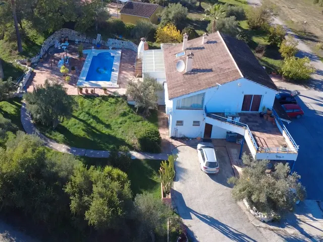 Finca rústica 4 habitaciones 360m² en venta - South of spain — 38