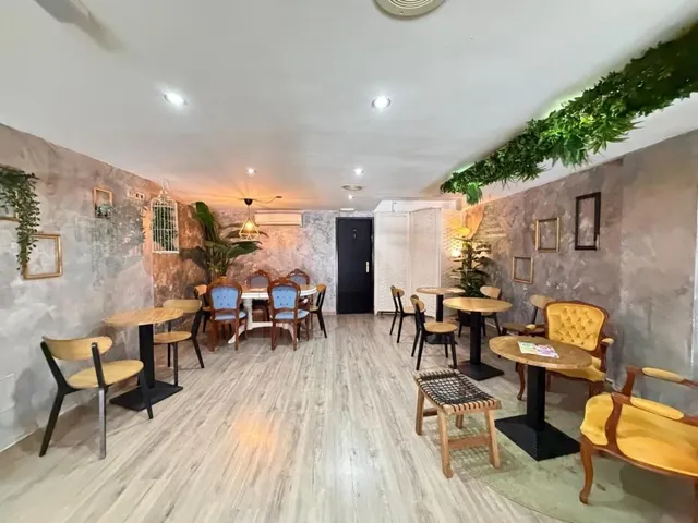 Local comercial 150m² en venta - torrevieja — 26
