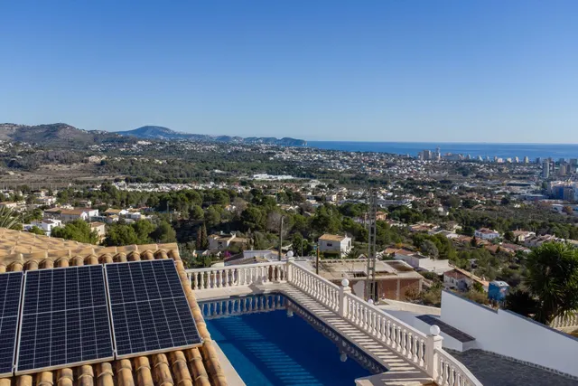 Villa 4 habitaciones 264m² en venta - Cucarres — 49