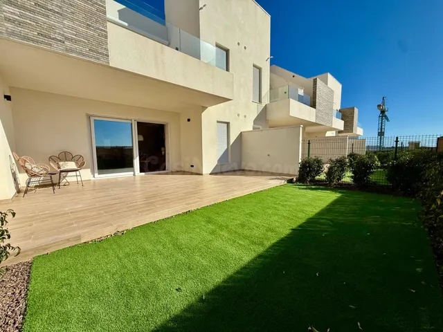 Exclusiva vivienda de diseño en Algorfa – Moderna, elegante 