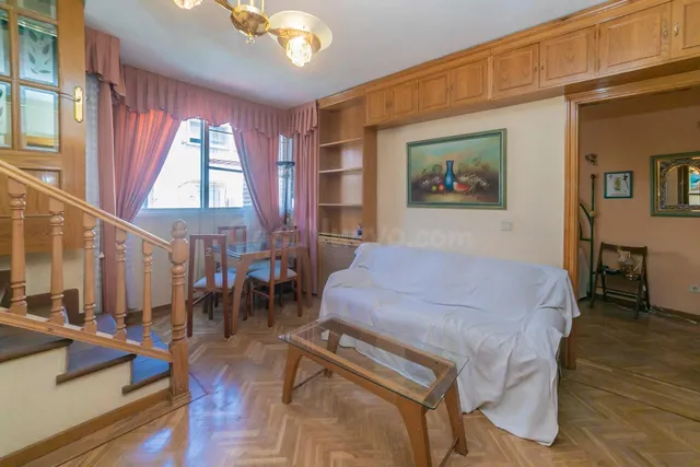 PISO EN VENTA EN CALLE SAN RAIMUNDO 47