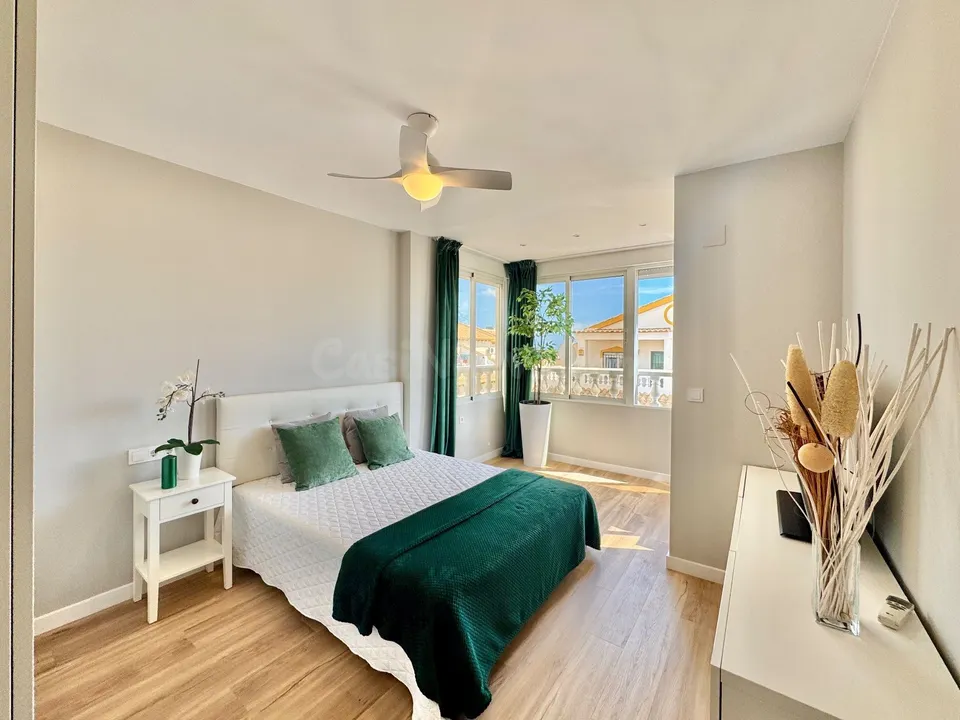 Casa 3 habitaciones 90m² en venta - Lomas de Cabo Roig