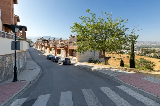 Solar con proyecto en una de las mejores zonas de Granada — 5