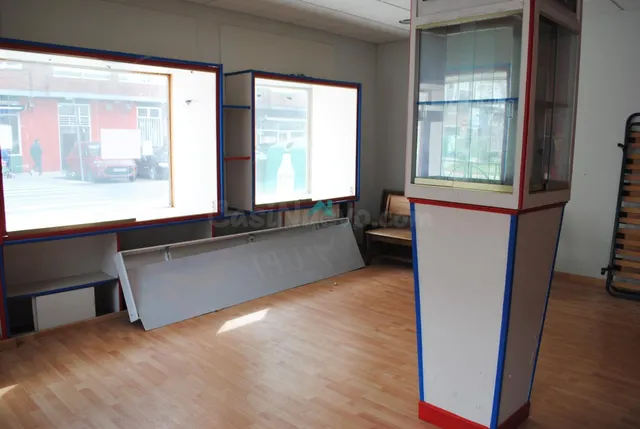 Se vende Local comercial en Santoña - foto 4