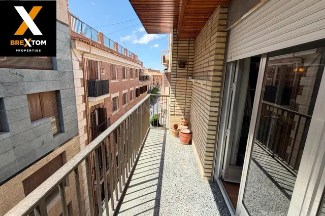 VIVIENDA JUNTO A LA CATEDRAL — 4