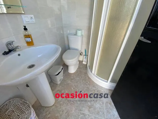 Espectacular parcela con casa, piscina y olivos — 33