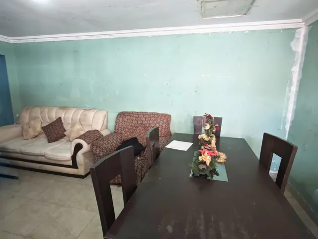 $us 100.000 Casa como lote en la zona de Capacachi - foto 3