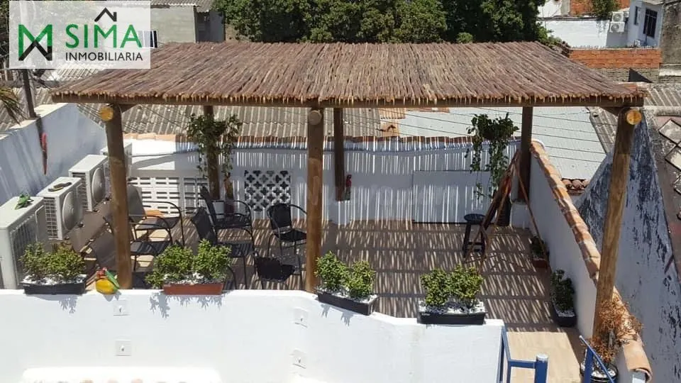 SE VENDE HERMOSA PROPIEDAD  TIPO HOTEL EN EL SECTOR GETSEMANI