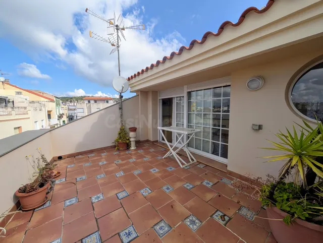 Casa 4 habitaciones 265m² en venta - Alcanar - foto 2
