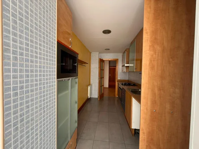 Piso de 3 habitaciones en una de las mejores zonas de Sagrada Familia — 11