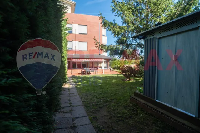 BAJO CON JARDIN EN CAMARREAL SANTANDER — 48