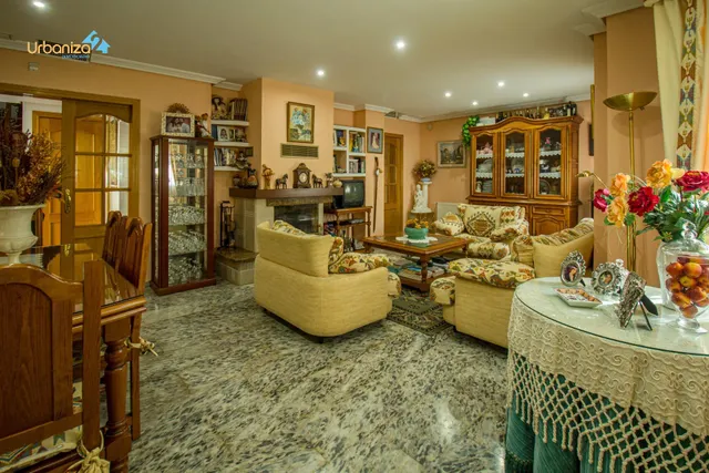 CHALET INDEPENDIENTE JUNTO AL VIEJO VIVERO EN BADAJOZ — 8