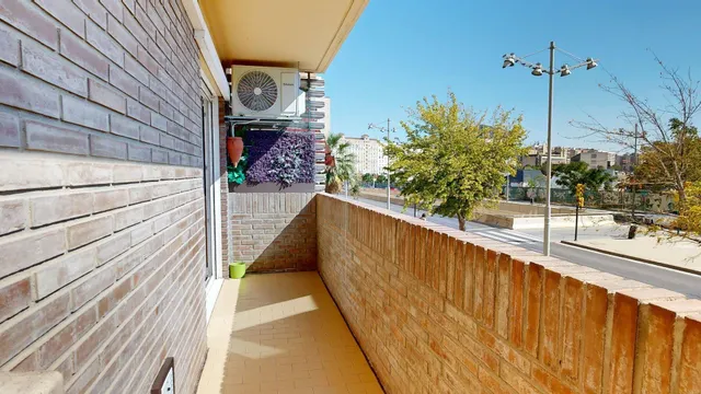 Piso con 2 terrazas y 3 dormitorios junto a la Aljafería, Zaragoza — 6