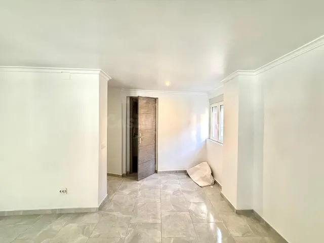 Reformada, luminosa y con espacio para crecer — 3