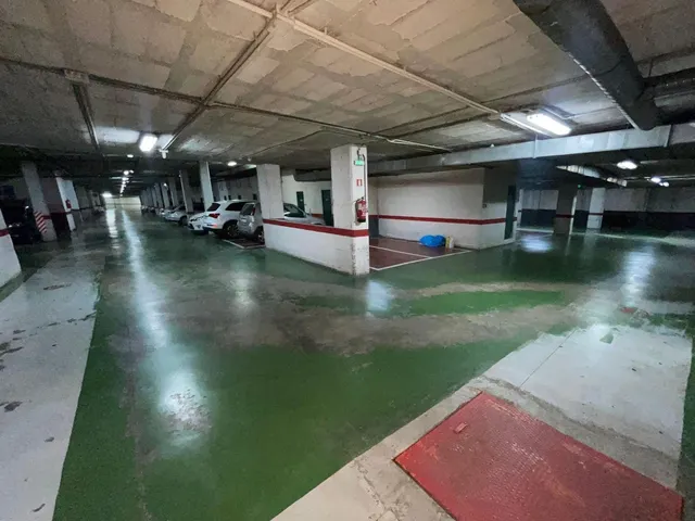 Garaje 28m² en venta - Camino de Suárez — 13