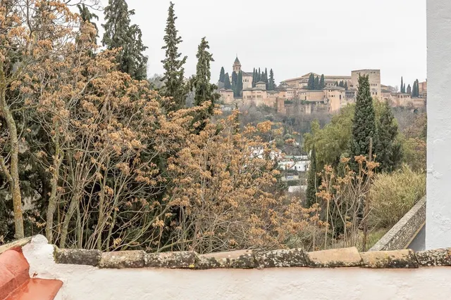 Casa reformada en el Camino del Sacromonte — 25