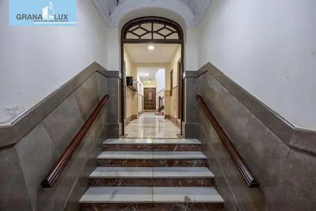 PISO JUNTO A RECOGIDAS — 20