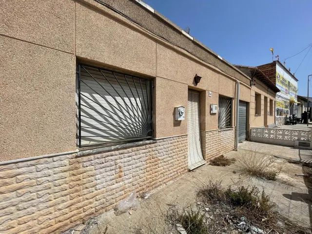 FANTASTICA GRAN CASA EN PLANTA BAJA EN BENIJOFAR, ALICANTE,  - foto 3