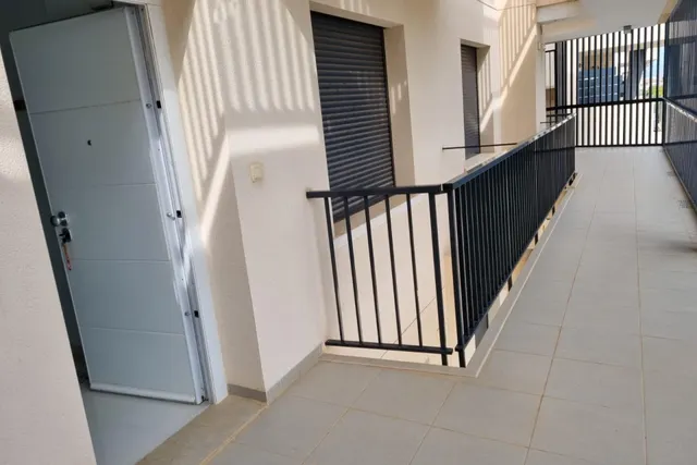 APARTAMENTO EN MIL PALMERAS CON VISTAS DESPEJADAS Y PISCINA COMUNITARIA A 650M DEL MAR — 13