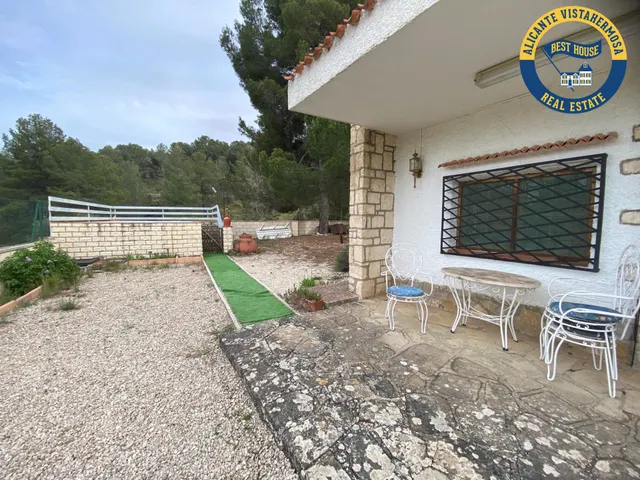 Casa con parcela en Parque Natural Maigmó — 34