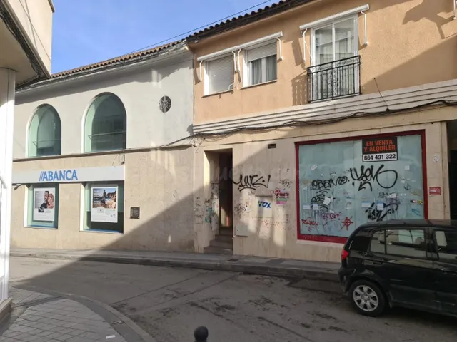 Locales en venta en la c/ Carmen de Valdemoro — 2