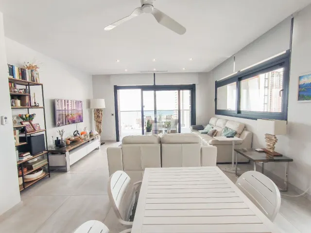Increible piso de lujo en moderna residencial Sunset Waves. — 8