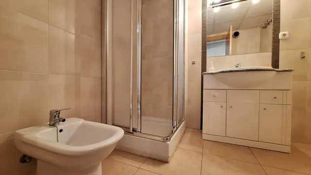 Ático duplex de 2 dormitorios y plaza de garaje en La Alberca. — 14