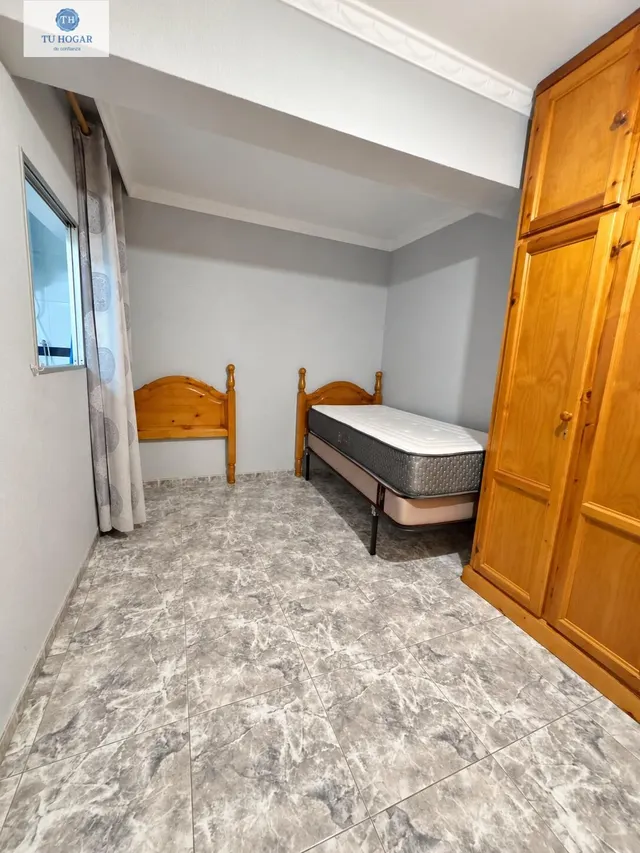 Piso en el Centro de Alcalá de Guadaira a un Excelente Precio - €143,000 — 8