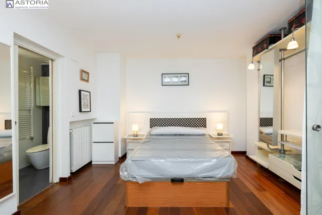 Apartamento tipo loft con garaje incluido y piscina en zona Parque Lagos — 13